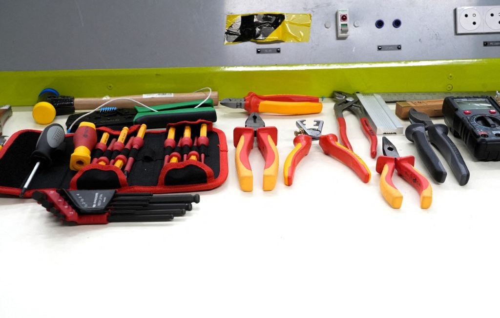 Las ventas de tiendas de bricolaje siguen cayendo en Francia Las ventas de tiendas de bricolaje siguen cayendo en Francia